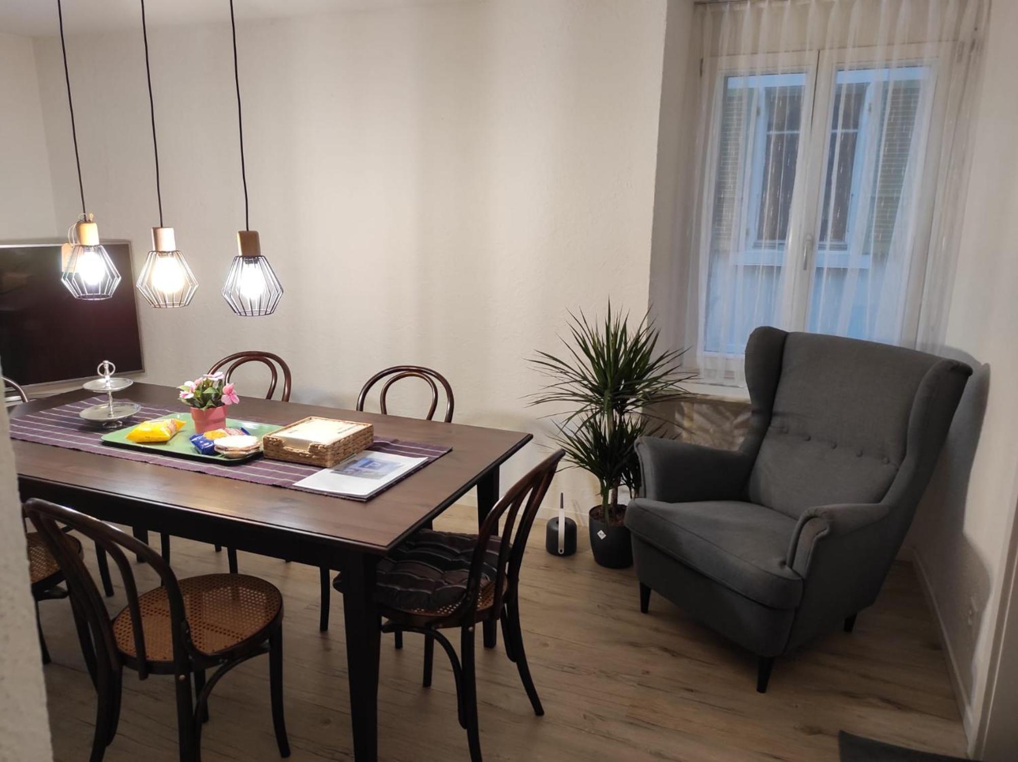 Bastis Family Apartment Luzern Buitenkant foto